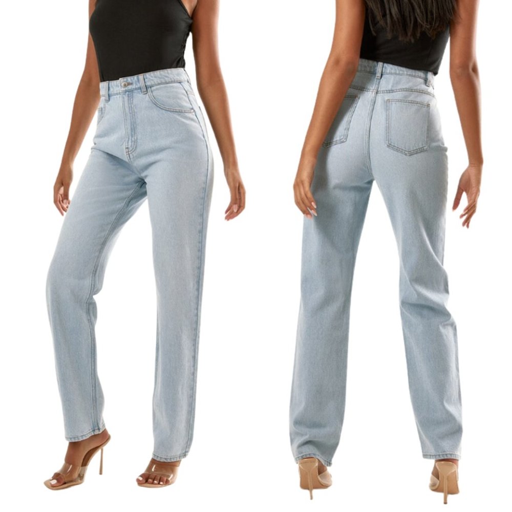 PrettyLittleThing Jeans Relaxed Fit High Rise Straight Leg Denim Light Wash SZ 4 - Picture 1 of 15